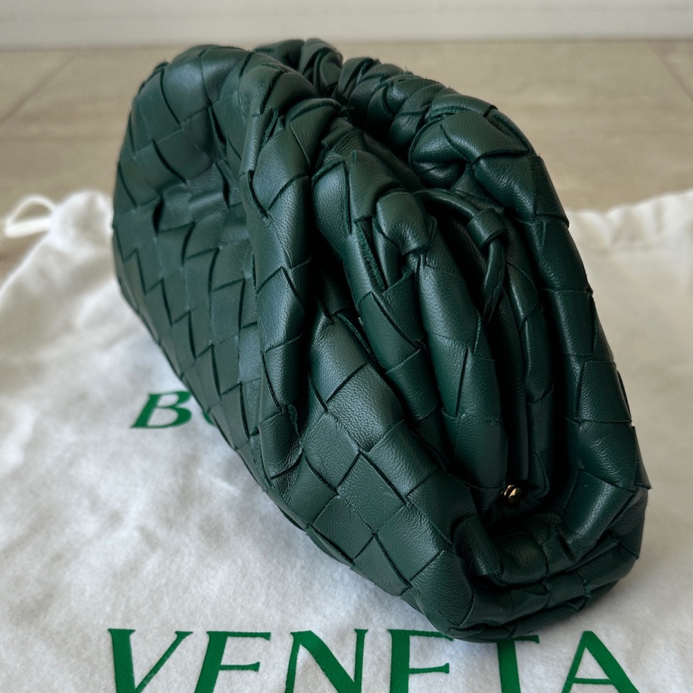 Bottega Veneta Dark Green Intrecciato Mini Pouch - Picture 3 of 11